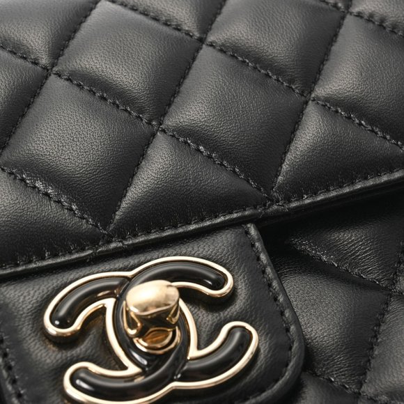 CHANEL Chanel Matelasse Heart Chain Shoulder Bag 20cm Black - Women's Lambskin - Picture 8 of 12